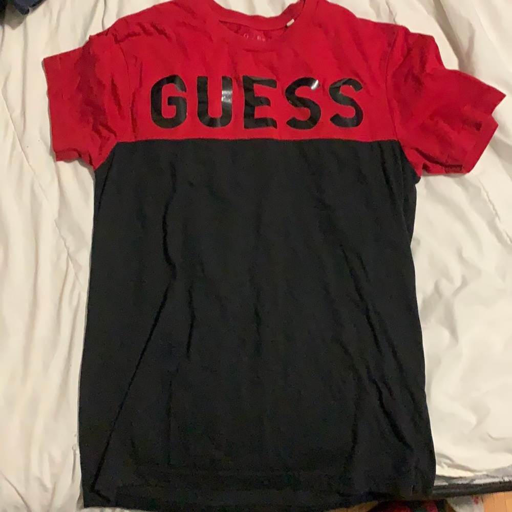 Guess tee shirt